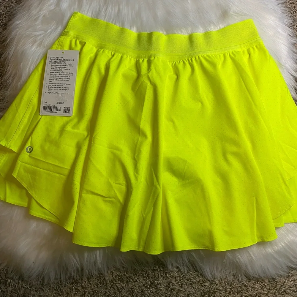 Lululemon Court Rival Perforated HR skirt*long Size 10 Yellow HIYE NWT - Picture 5 of 6